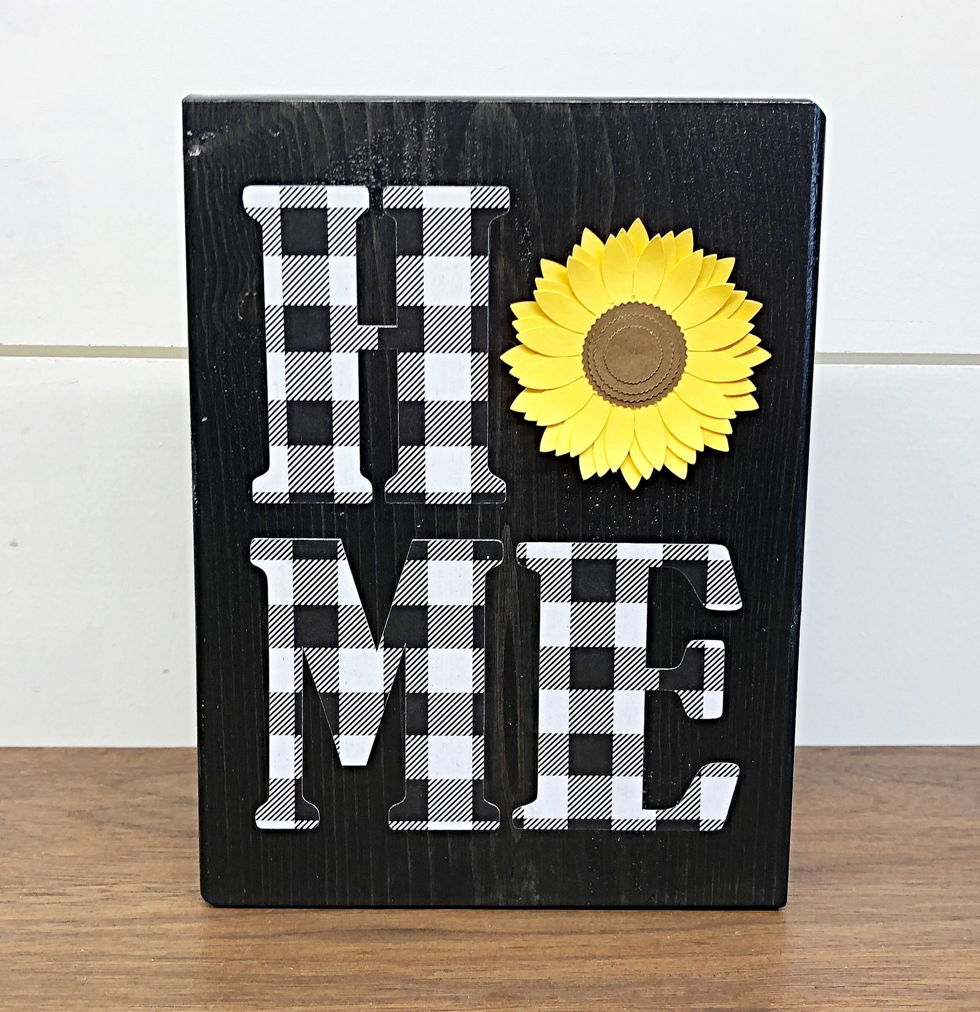 Black Plaid Home Block Sign with Sunflower, Rustic Decor for Shelf, Mantle, Tabletop